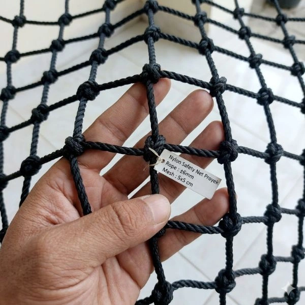 Butuh Jaring Nilon Safety Net? Hubungi PT. Berkah Tirta Wahana